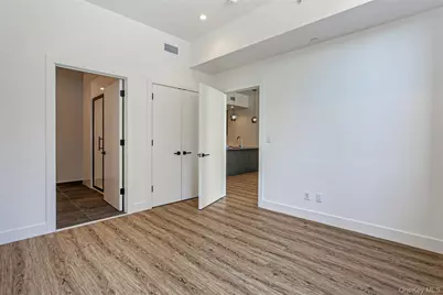 39 Washington Avenue #205, Pleasantville, NY 10570 - Photo 10