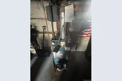 19 Carlson Lane, East Northport, NY 11731 - Photo 16