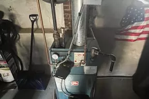 19 Carlson Ln, East Northport, NY 11731 - Photo 16