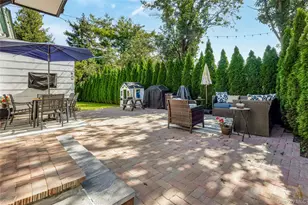 16 Rider Ave, Malverne, NY 11565 - Photo 28