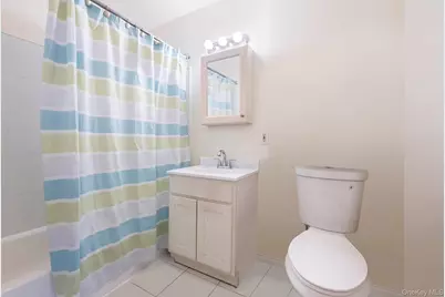 4204 Oneida Avenue, Bronx, NY 10470 - Photo 6