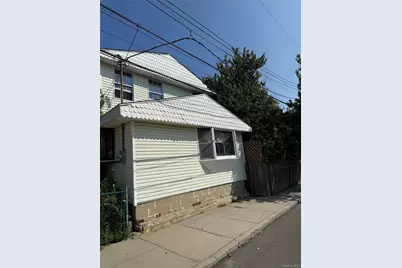815 Walton Road, Broad Channel, NY 11693 - Photo 4