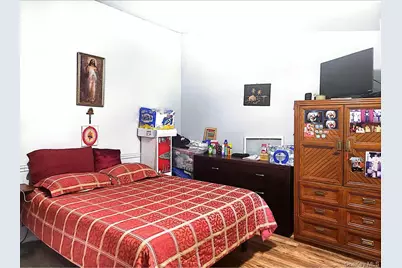 112 S Bedford Avenue, Islandia, NY 11749 - Photo 12