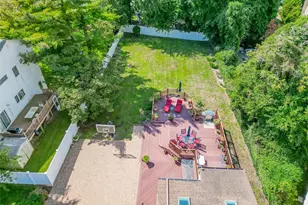 553 Amherst Dr, Woodmere, NY 11598 - Photo 36