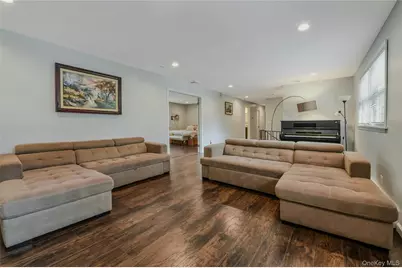 27 Upper Sheep Pasture Road, East Setauket, NY 11733 - Photo 12