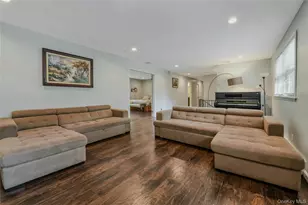 27 Upper Sheep Pasture Rd, East Setauket, NY 11733 - Photo 12