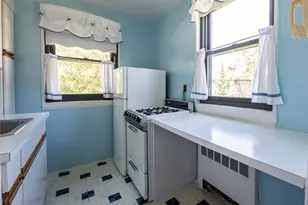 244-16 57th Dr, Douglaston, NY 11362 - Photo 6