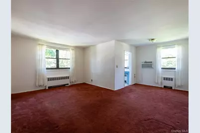 244-16 57 Drive #2nd Floor, Douglaston, NY 11362 - Photo 2