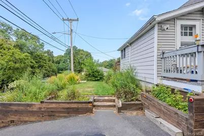 207 Sound Beach Boulevard, Sound Beach, NY 11789 - Photo 4