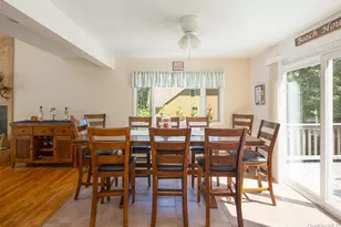 27 Newtown Ct, Hampton Bays, NY 11946 - Photo 10