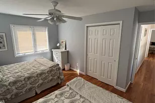 27 Newtown Ct, Hampton Bays, NY 11946 - Photo 26