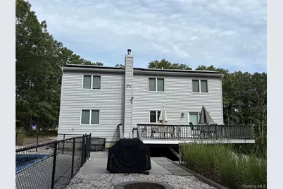 27 Newtown Court, Hampton Bays, NY 11946 - Photo 42