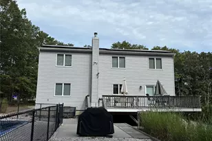 27 Newtown Ct, Hampton Bays, NY 11946 - Photo 42