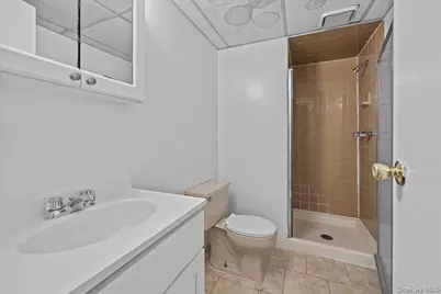 2710 Edgehill Avenue, Bronx, NY 10463 - Photo 24