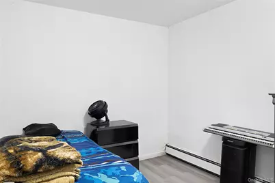 135 Lake Avenue, Flanders, NY 11901 - Photo 14