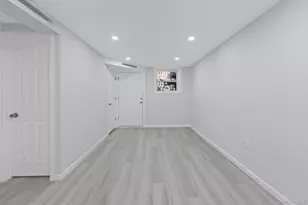 110-08 172nd St, Saint Albans, NY 11433 - Photo 12