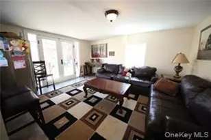 2032 Hobart Ave, Bronx, NY 10461 - Photo 10