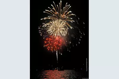 48 Westland Drive, Glen Cove, NY 11542 - Photo 22