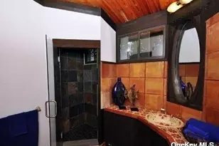 48 Westland Dr, Glen Cove, NY 11542 - Photo 8