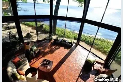 48 Westland Drive, Glen Cove, NY 11542 - Photo 6