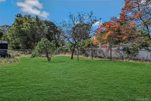 92 Grand Blvd, Wyandanch, NY 11798 - Photo 28