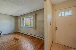 92 Grand Blvd, Wyandanch, NY 11798 - Photo 4