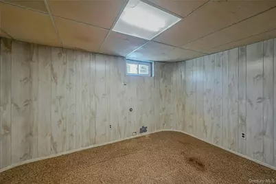 92 Grand Boulevard, Wyandanch, NY 11798 - Photo 26