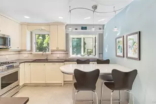 35 Carlton St, Malverne, NY 11565 - Photo 22