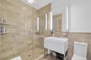 5 Renaissance Square, White Plains, NY 10601 - Photo 30