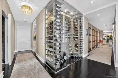 5 Renaissance Square #PH9E, White Plains, NY 10601 - Photo 4