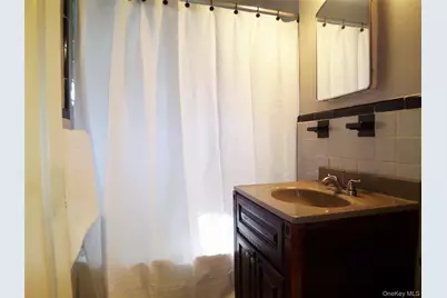 1 Fisher Drive #520, Mount Vernon, NY 10552 - Photo 32