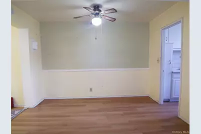 1 Fisher Drive #520, Mount Vernon, NY 10552 - Photo 10