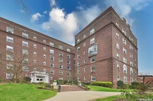 175-06 Devonshire Rd, Jamaica, NY 11432 - Photo 18