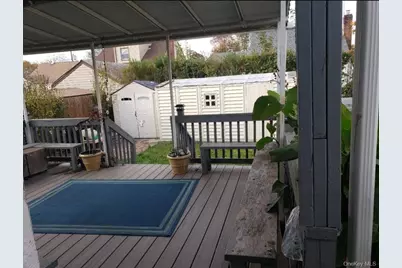 269 Windsor Parkway, Hempstead, NY 11550 - Photo 4