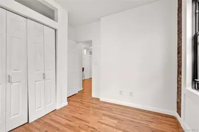 21-28 35th #2A, Astoria, NY 11105 - Photo 14