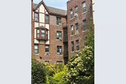 160-15 Powells Cove Boulevard #D302, Whitestone, NY 11357 - Photo 2