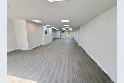 67-05 Roosevelt Ave, Woodside, NY 11377 - Photo 8