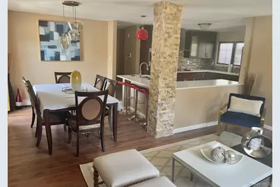 269 E Columbia Street, Hempstead, NY 11550 - Photo 8