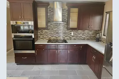 269 E Columbia Street, Hempstead, NY 11550 - Photo 2