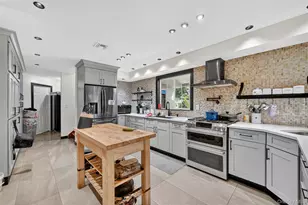 306 S Pascack Rd, Nanuet, NY 10954 - Photo 16