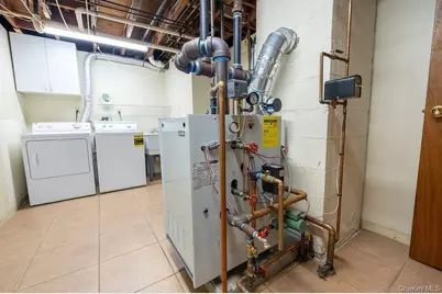 73 Storey Lane, Yonkers, NY 10710 - Photo 20