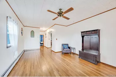 99 Hunter Avenue, Valley Stream, NY 11580 - Photo 12
