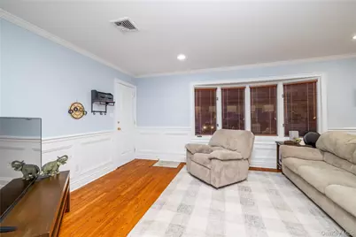 3731 Park Avenue, Wantagh, NY 11793 - Photo 8