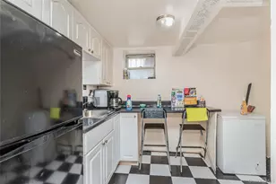 3212 Fish Ave, Bronx, NY 10469 - Photo 14