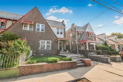 3212 Fish Avenue, Bronx, NY 10469 - Photo 2