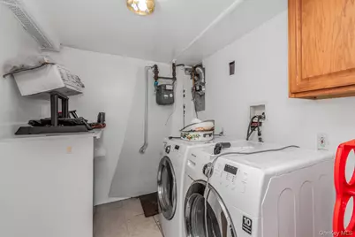 3212 Fish Avenue, Bronx, NY 10469 - Photo 24