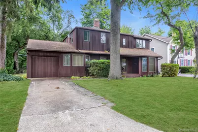 87 Hillturn Lane, Roslyn Heights, NY 11577 - Photo 1