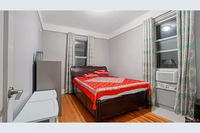 1539 Hollywood Avenue, Bronx, NY 10461 - Photo 20