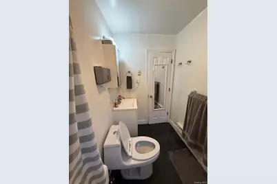 15 Harrison Avenue #15B, Amityville, NY 11701 - Photo 32