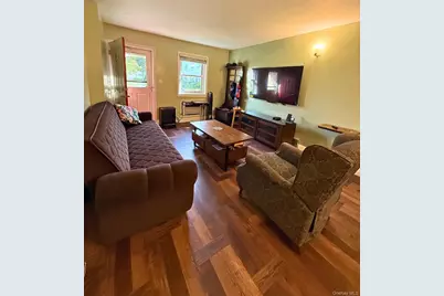 15 Harrison Avenue #15B, Amityville, NY 11701 - Photo 4